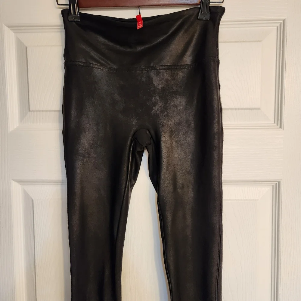 Spanx Faux Leather Leggings Size Small - Picture 9 of 16